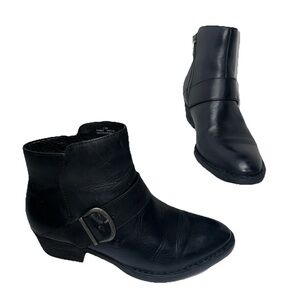 Born Ankle Boots Women's Size 7.5 Black Leather Side Zippers  Accent Buckle